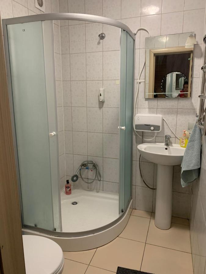 Apartments Печерск Kiev Ngoại thất bức ảnh